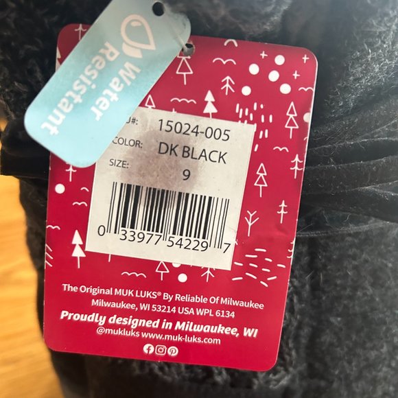 Essentials by Muk Luk Women's Boots brand new with tags - Picture 6 of 6